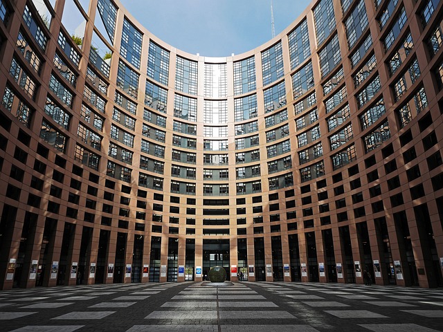 EU、暗号通貨業界に対するAML規制を強化